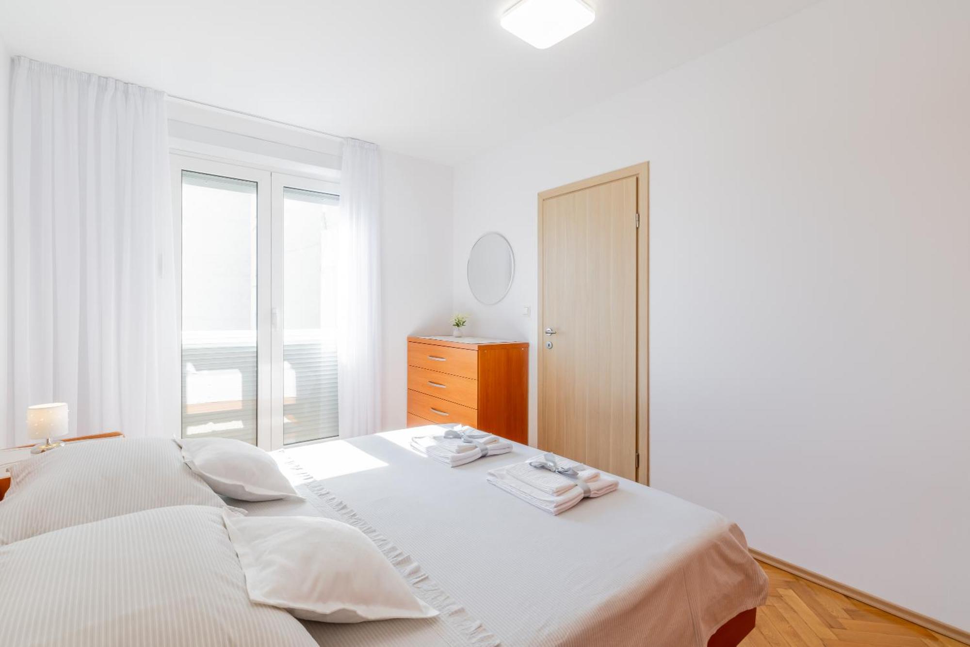 Pure Comfort - Apartment Cvita スプリト エクステリア 写真
